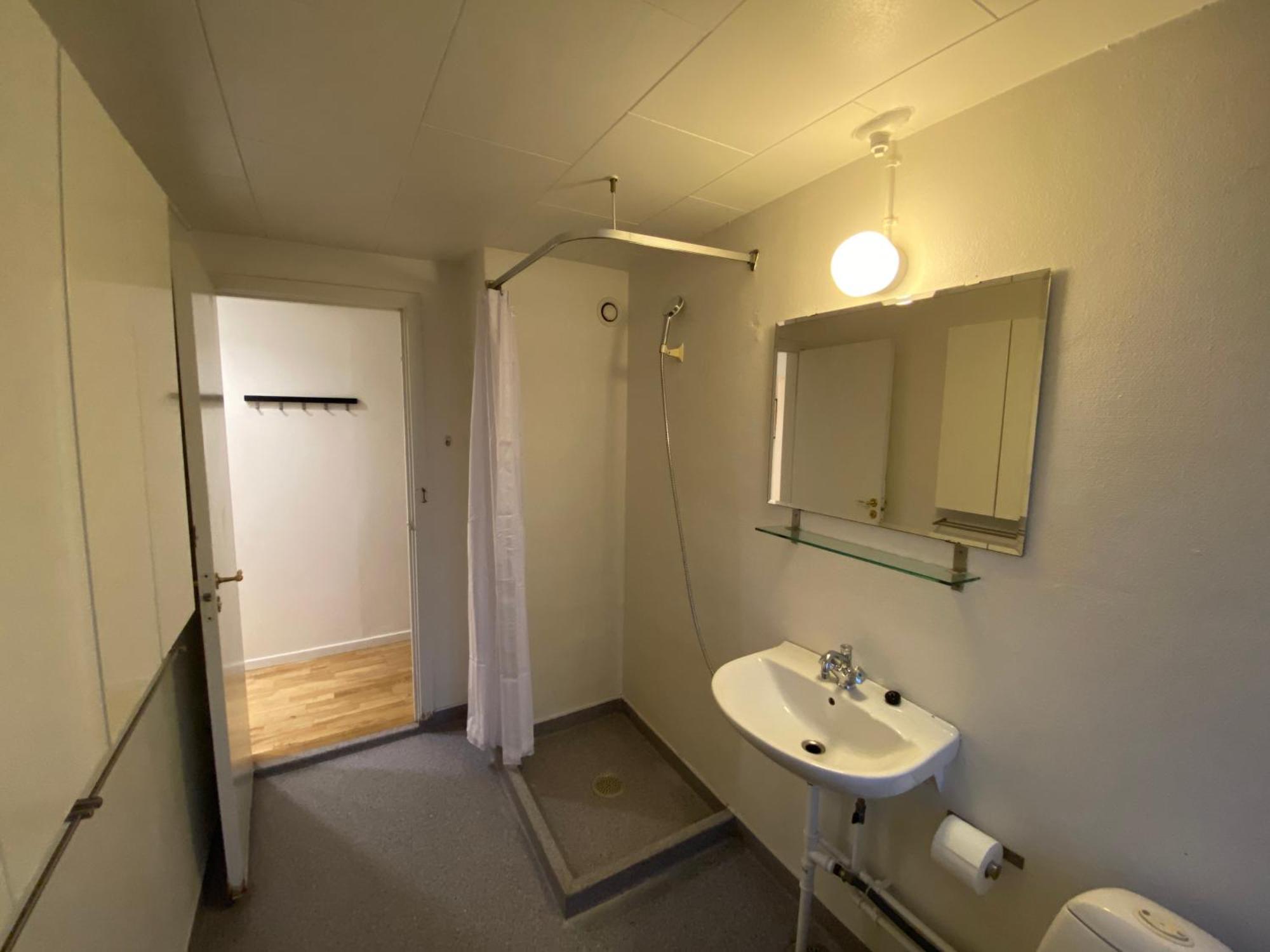 Vesterbro 244 * København